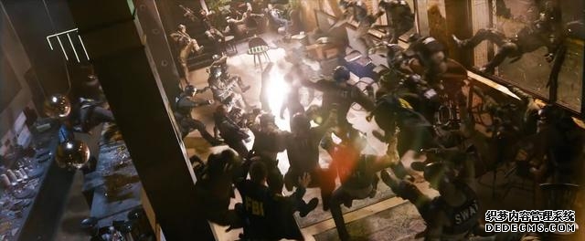 黑客帝国4首支正式预告（黑客帝国4预告片中隐藏的24处细节）(34)