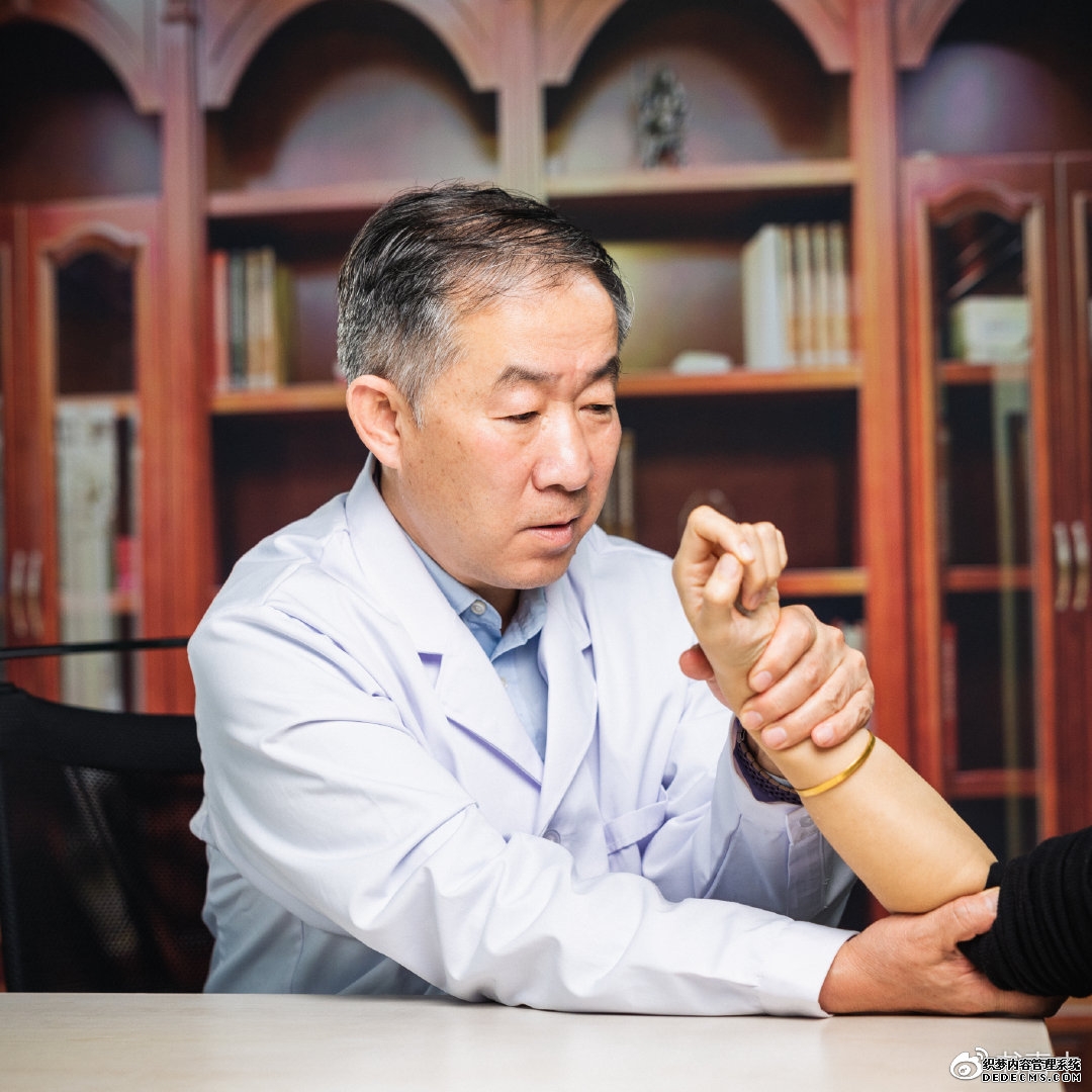 有来医生丨北京骨科专家蔡军：导致颈椎病的常