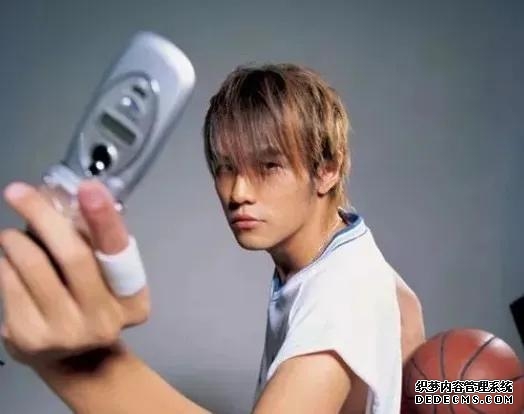 真正喜欢的人为什么手机会开静音（那些喜欢把手机调成静音的人）(1)