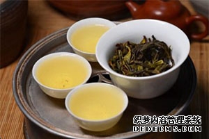 一个公司将管理机构从人口密集的工业区牵到小乡镇会面临什么困难?