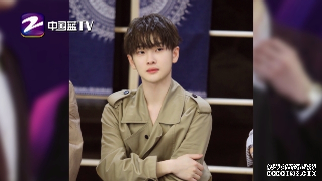 《明日之子》周震南点评获赞