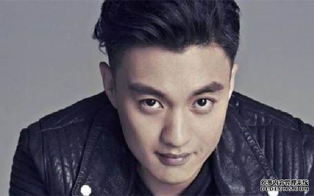 周一围现身上海博物馆谈文创