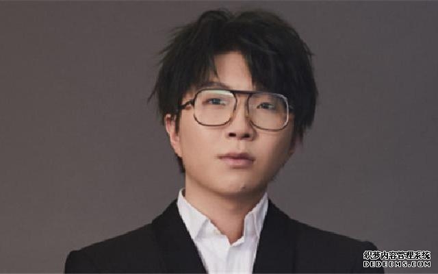 毛不易谢娜爆笑尬戏  