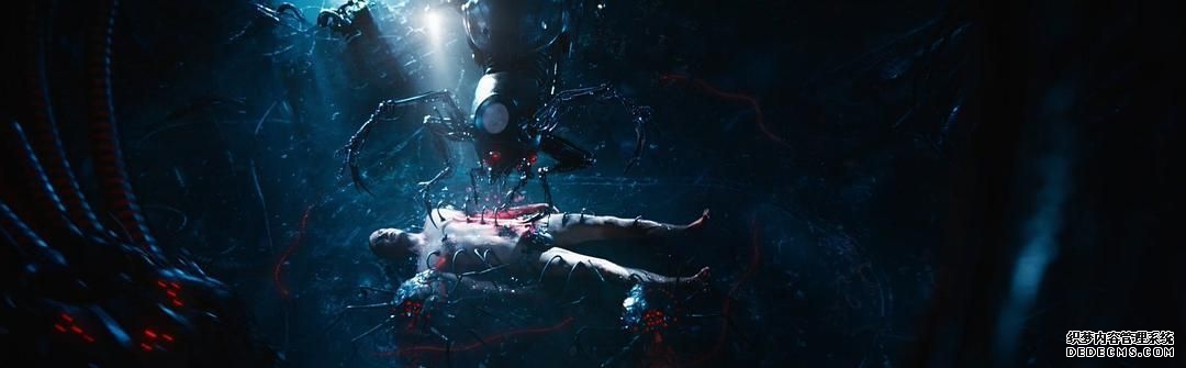 年轻的时候看《黑客帝国》,崇拜的一塌糊涂