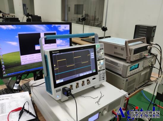 泰克示波器和安泰功率放大器在高频MEMS驱动测试的应用