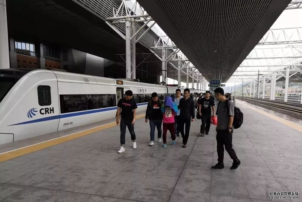 知名色情网站“草榴社区”4核心成员被抓 ，包括