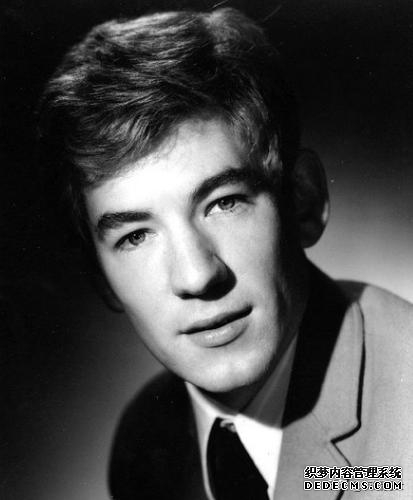 西方明星中的跨性别者们