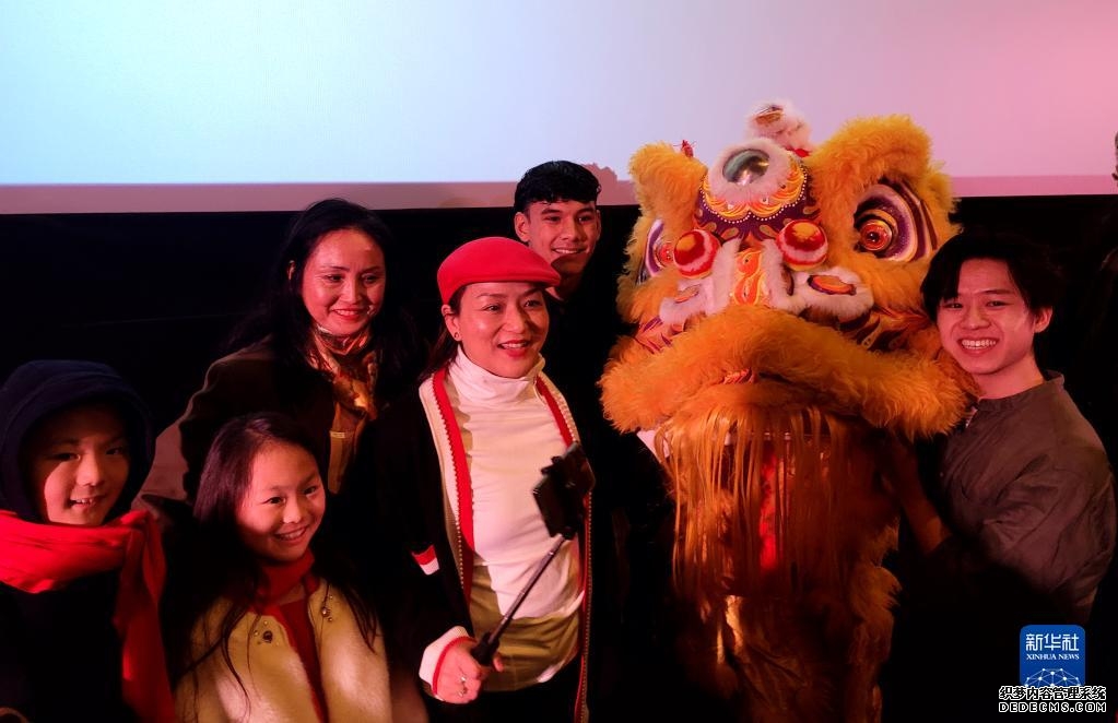 中荷合拍首部青少年题材电影在荷兰首映