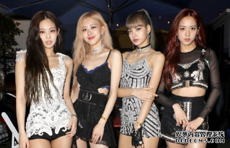 BLACKPINK方发文宣布不再接受粉丝们除了手写信以外的礼物