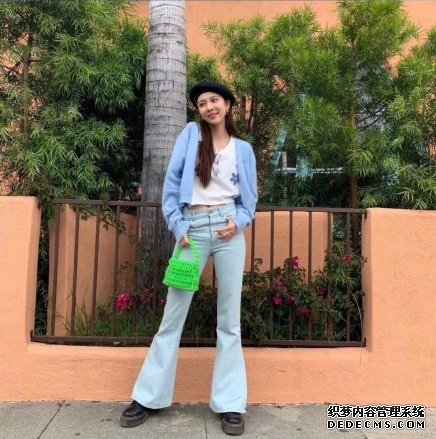 九位女星的少女感私服穿搭参考