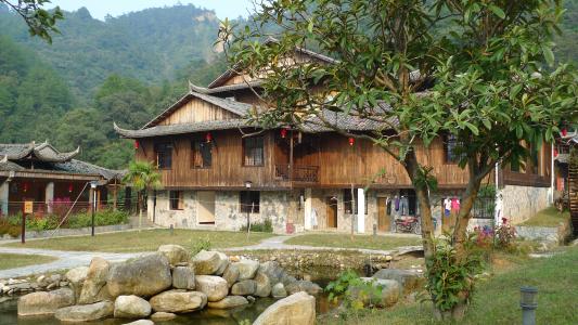 黑客教你查询某人信息(黑客怎么查别人手机上的