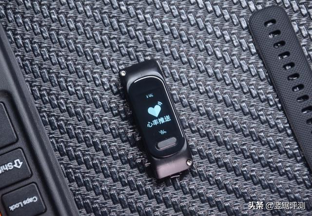 佳明Smart5运动手环（仅重24.5克的运动健康智能手环）(11)