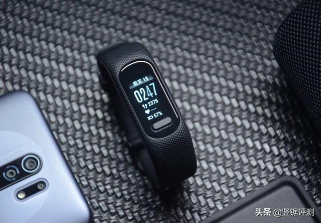 佳明Smart5运动手环（仅重24.5克的运动健康智能手环）(2)