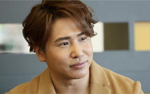 欧弟颠覆出演“狗贩子”  