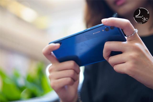 荣耀8x参数高配（128G顶配不过两千元）(42)