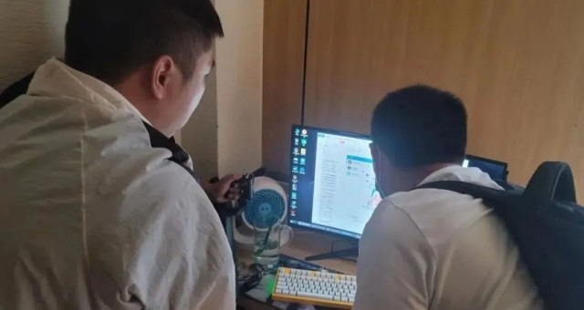 披着“玄幻”外衣的色情小说正在未成年人中兜售，要警惕了！