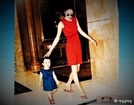 王菲与女儿窦靖童旧照