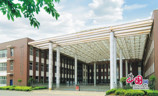 42支队伍入围决赛 成都理工大学学子摘取这场技能大赛桂冠
