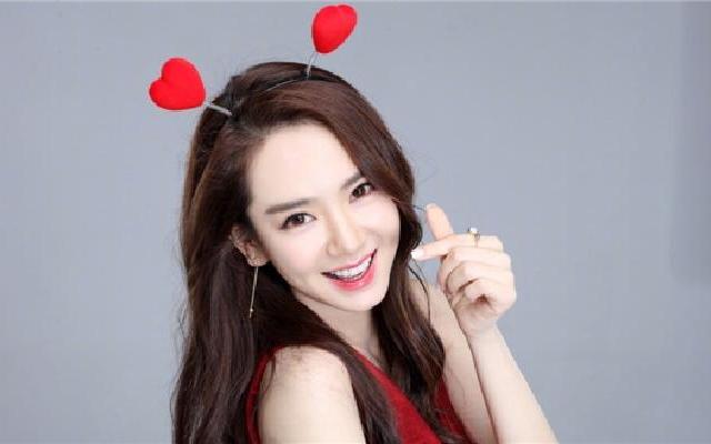 社会我戚薇霸气上线