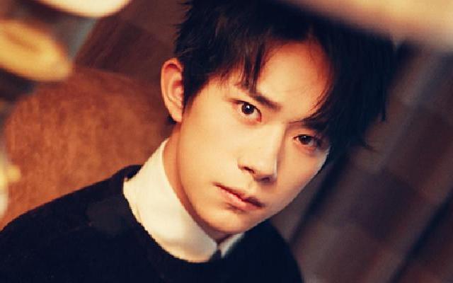 正能量boy易烊千玺