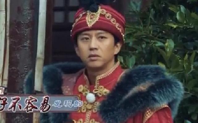 鹿晗李晨进入恐怖山洞