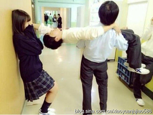 日本学生求爱玩新招