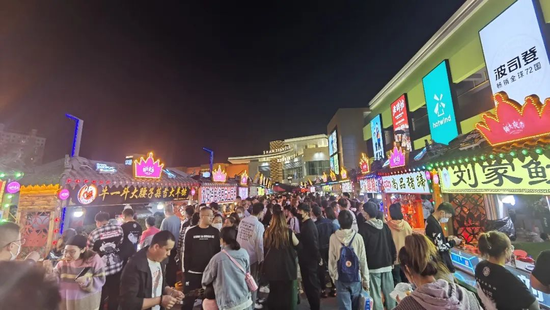 夜市现场