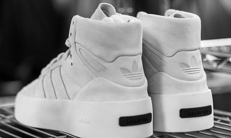 FEAR OF GOD x adidas 更多最新合作鞋款近赏照释出