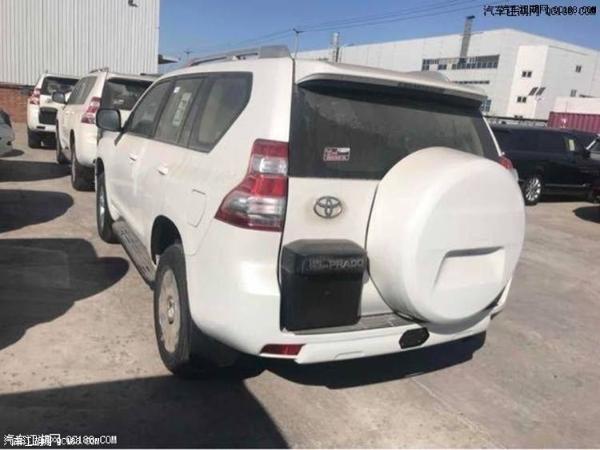 18款丰田霸道2700中东版7座SUV最新实拍