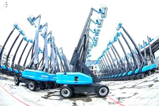 參展機械設備。單位供圖