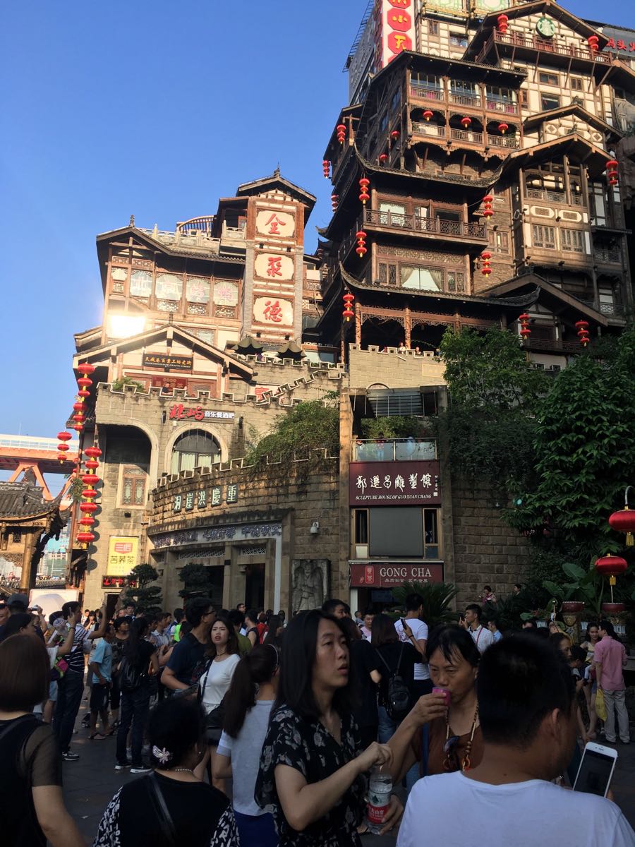 观音桥步行街的娱乐设施