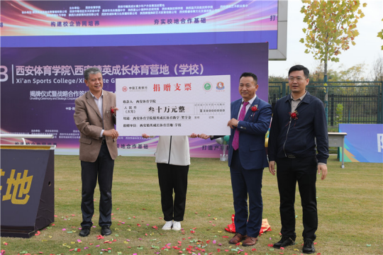 正在上传... fdfdb12483758108d8f1f38a22a4ec19.png