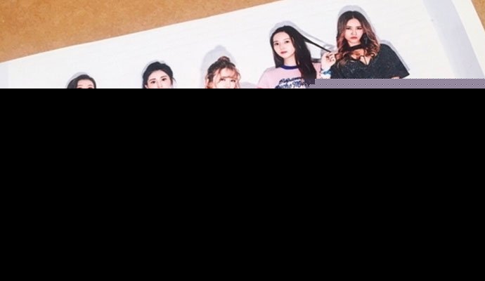 秦牛正威参加女团照片