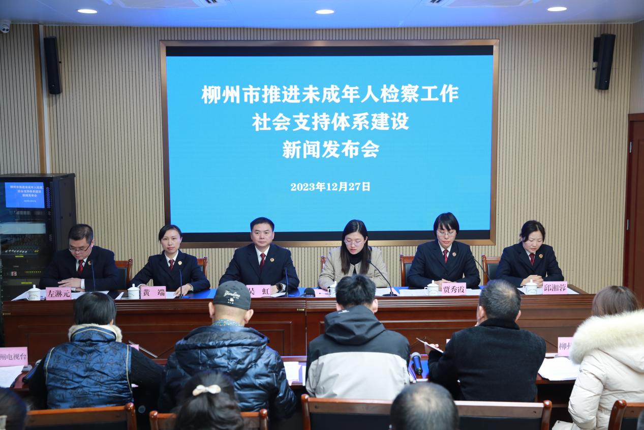 81d8a101aeb3cd3d2b7a6cbff87d527.jpg 81d8a101aeb3cd3d2b7a6cbff87d527.jpg