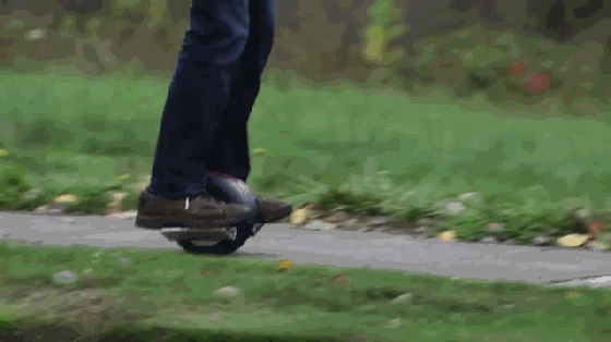 这也许是体积最小巧的Mini独轮平衡车了