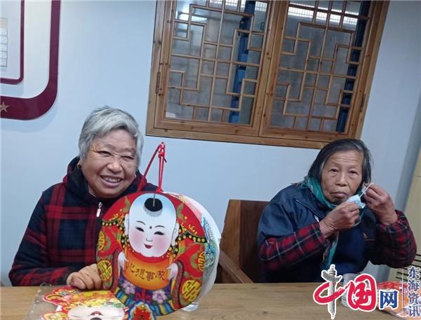 苏州大庄村开展“我们的节日——元宵节”手工灯笼制作活动